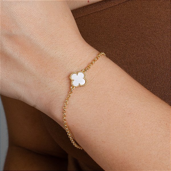 Pulseira Trevo Branco - Semijoias 18k - P53-11130