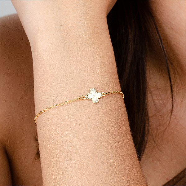 Pulseira Trevo dourado - Semijoias 18k -  P67-0690