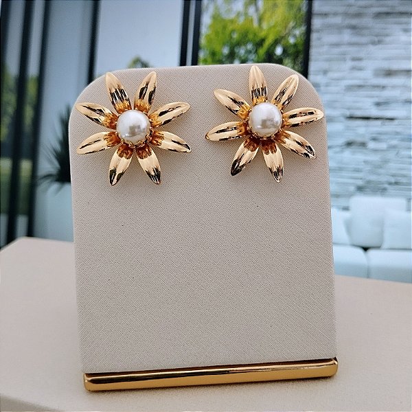 Brinco Flor Com Pérola - Semijoia 18k - B374-14160
