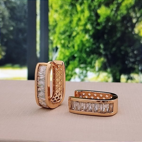Argola Geométrica Cravejada - Semijoia 18k - B326-18226