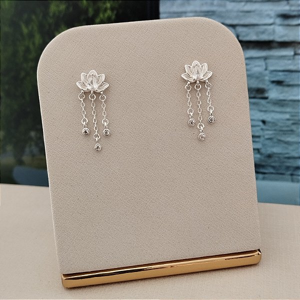 Brinco Flor Lótus Com Zircônias e Correntinha - Prata 925 - B409-30180