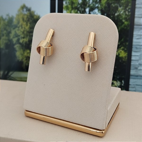 Brinco Nó Trabalhado - Semijoia 18k -B351-12180