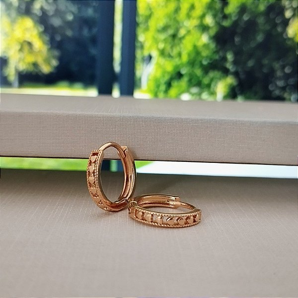 Argola Com Corações - 15mm - Semijoia 18k - B504-0588