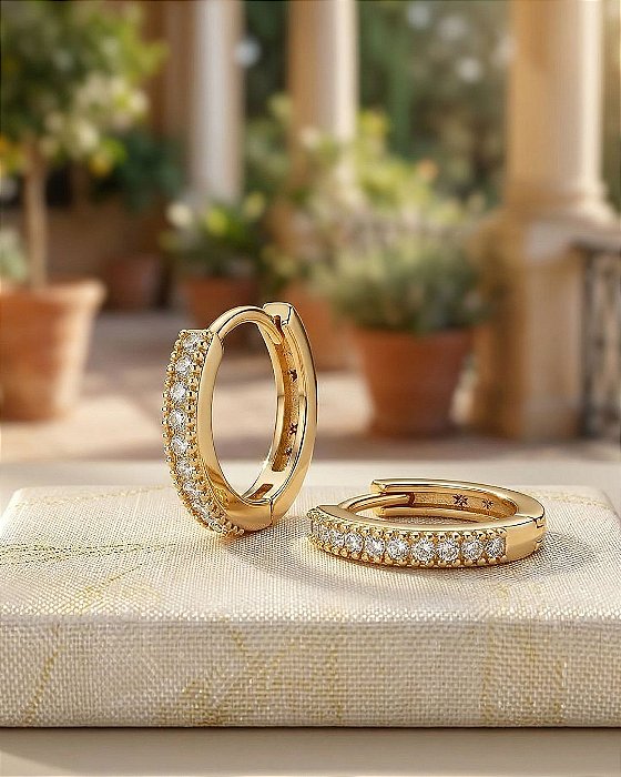 Argola Cravejada - 13mm - Semijoia 18k - B526-0696
