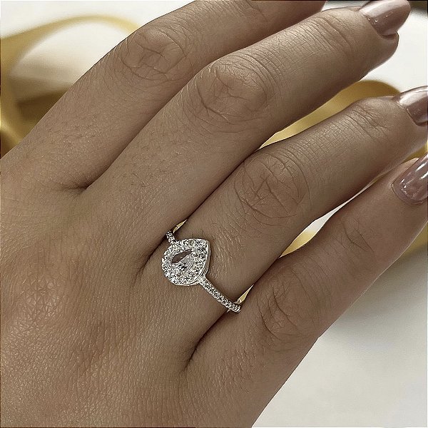Anel Luxo Gota Com Zircônias - Prata 925 - MA502-33198
