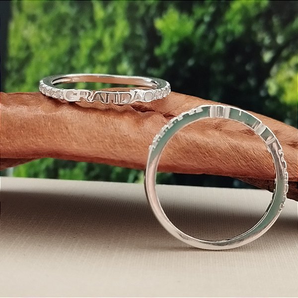 Anel Gratidão Com Zircônias - Prata 925 - MA512-26156