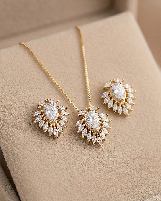 Conjunto Luxo Cravejado - Semijoia 18k - MCJ136-X446