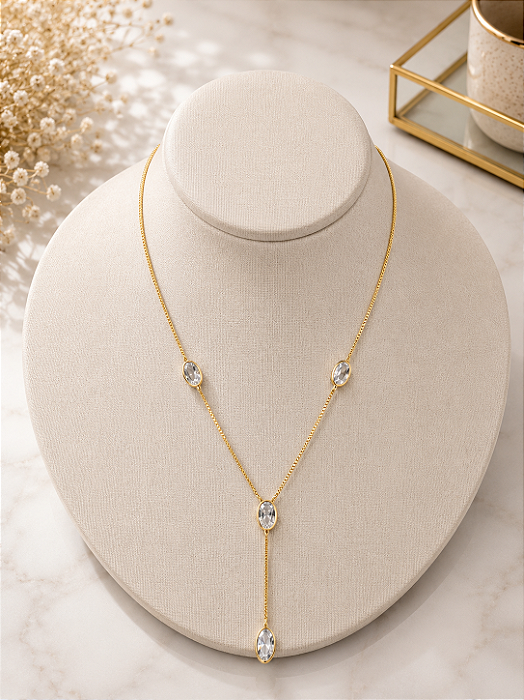 Gargantilha Gravatinha Com Zircônias - Semijoia 18k - MG1048