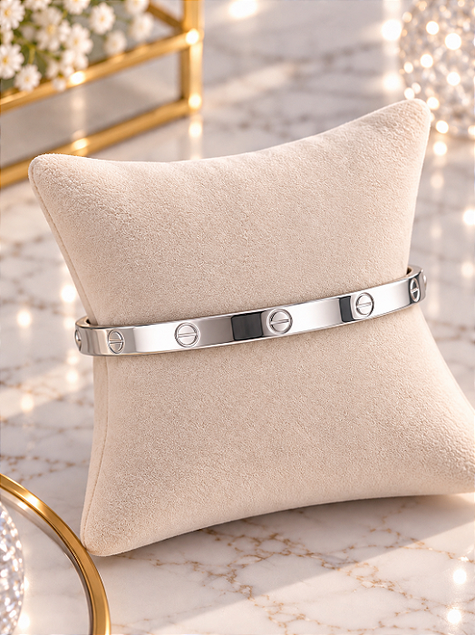 Bracelete Liso Com Detalhes - Aço Inoxidável - P166