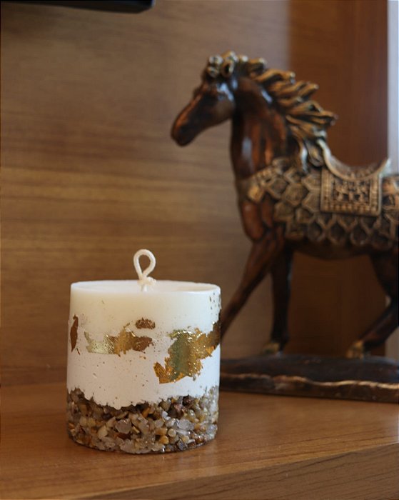 Vela decorativa Luxo - Base Pedras Naturais e concreto