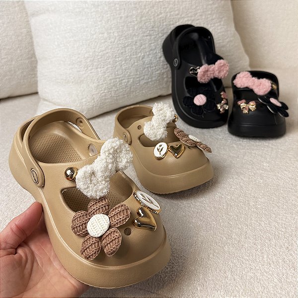 Sandálias Babuche Maria com Kit Bottons 22 ao 33