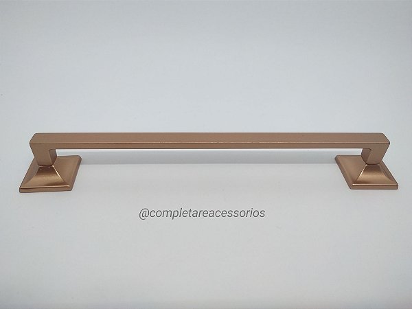Puxador Alasca Alça 160mm – Cobre