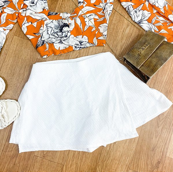 Short saia Clarice branco
