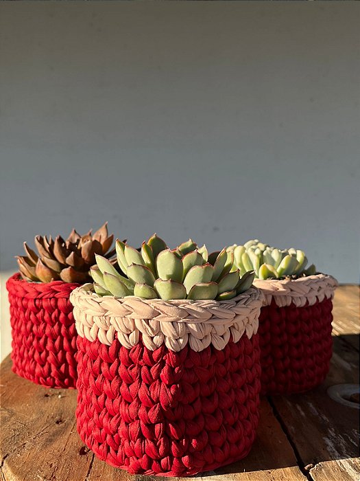 Cesto de fio de malha Bordô