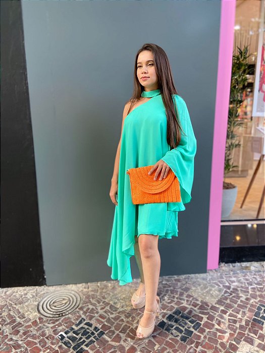 VESTIDO NEW MIDI UM OMBRO SÓ COM MANGA BARRA IRREGULAR VERDE MENTA