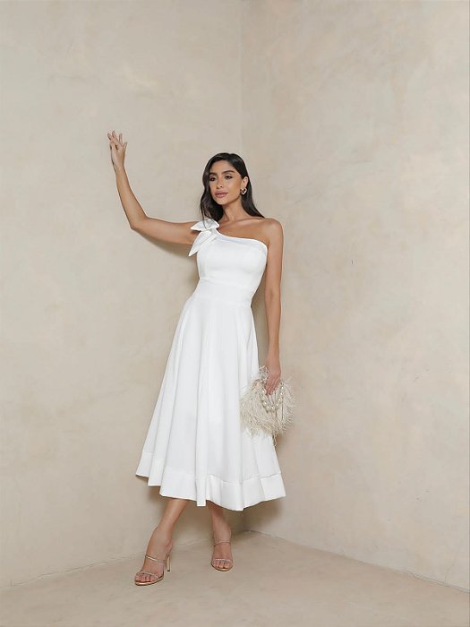 VESTIDO MIDI CREPE UM OMBRO SÓ COM DETALHE DE LAÇO BRANCO MB