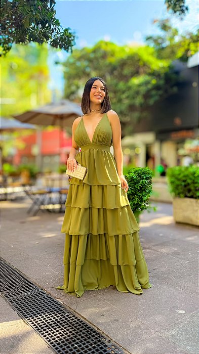 VESTIDO LONGO CREPE DECOTE V ALÇA FINA SAIA COM CAMADAS VERDE OLIVA