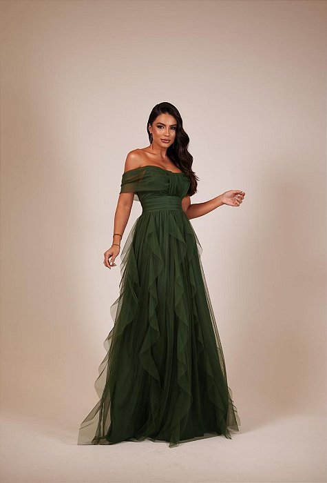 VESTIDO LONGO MICROTULE OMBRO A OMBRO PALA CINTURA SAIA COM BABADOS ASSIMÉTRICOS VERDE OLIVA