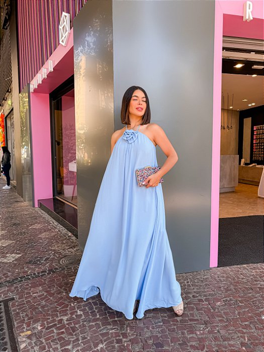 VESTIDO LONGO CHIFFON FRENTE ÚNICA FLOR REMOVÍVEL E FAIXA SHE AZUL SERENITY