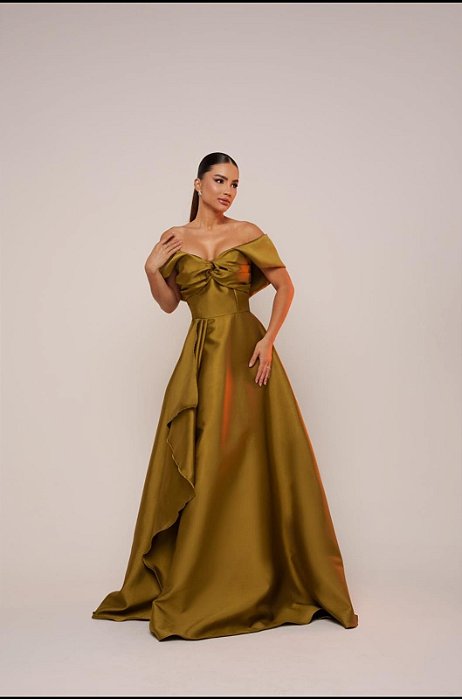VESTIDO LONGO ZIBELINE OMBRO A OMBRO BUSTO DRAPEADO BABADO COM FENDA VERDE OLIVA