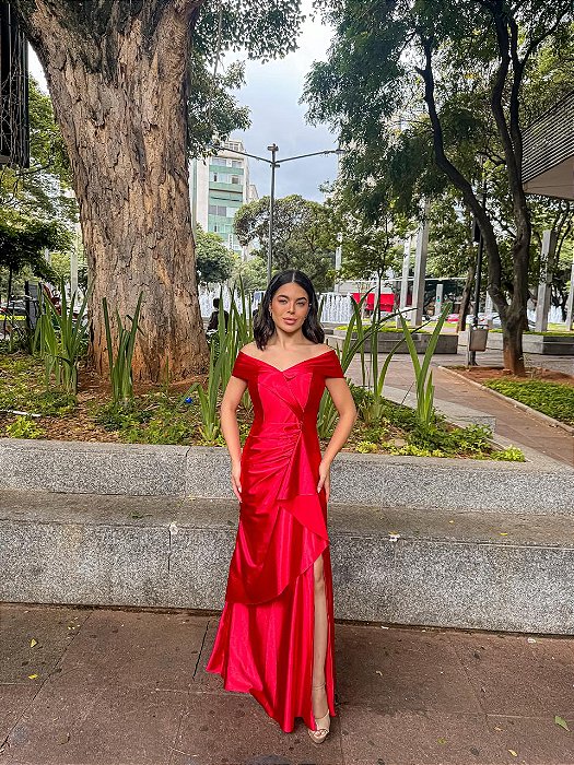 VESTIDO LONGO TRILOBAL OMBRO A OMBRO DETALHE CAMADA E BABADO VERMELHO