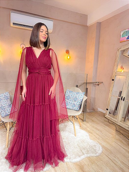 VESTIDO LONGO MICROTULE DECOTE V COM CAPA PALA MARSALA