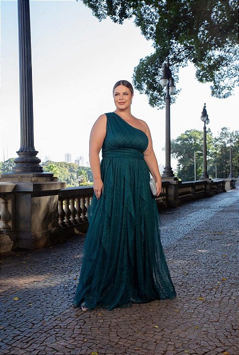 VESTIDO LONGO MICROTULE UM OMBRO SÓ PALA CINTURA SAIA EM CAMADAS VERTICAIS COM VOLUME E BRILHO VERDE PETROLEO