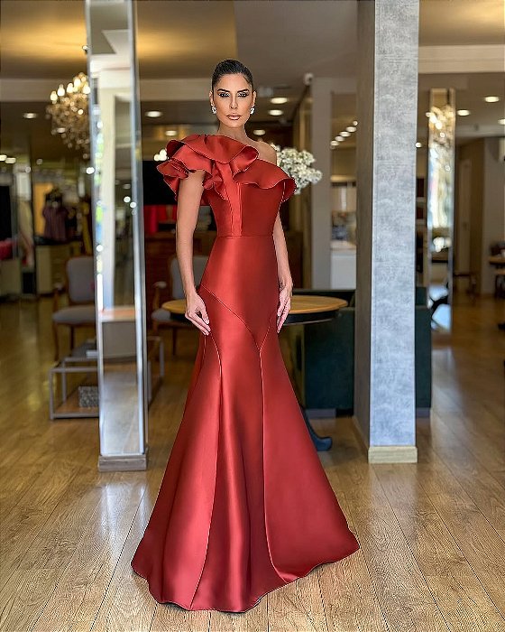 VESTIDO LONGO ZIBELINE UM OMBRO SÓ COM LAÇO SEREIA  TERRA COTA