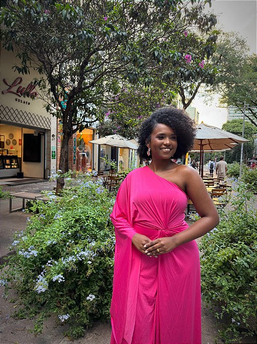 VESTIDO LONGO JERSEY UM OMBRO SÓ MANGA LONGA COM FENDA FRONTAL DETALHE NÓ PINK