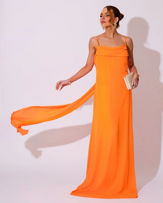 VESTIDO LONGO CREPE DE SEDA DE ALCINHA COM DETALHE DRAPEADO NO BUSTO LARANJA