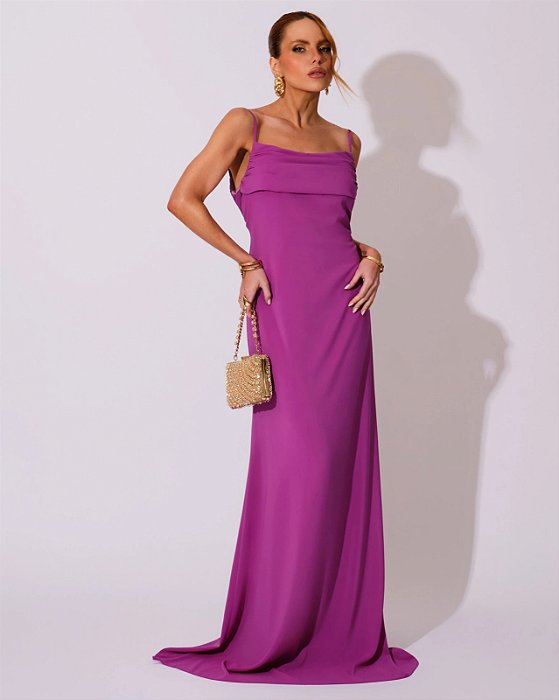 VESTIDO LONGO CREPE DE SEDA DE ALCINHA COM DETALHE DRAPEADO NO BUSTO FUCSIA