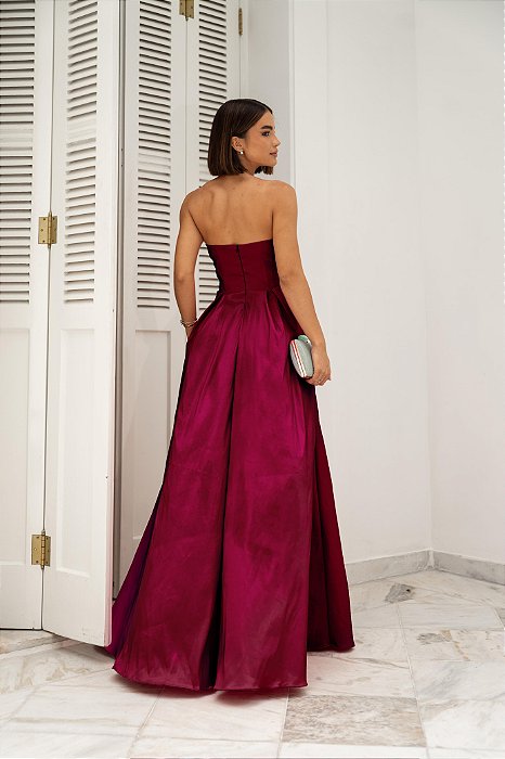 VESTIDO ZIBELINE TOMARA QUE CAIA DECOTE EM V COM BUSTO DRAPEADO MARSALA