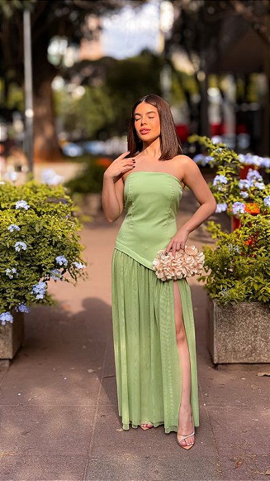 VESTIDO TOMARA QUE CAIA CREPE COM SAIA DE TULE VERDE