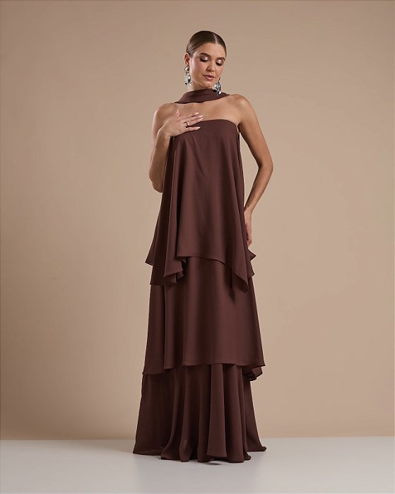 VESTIDO LONGO TOMARA QUE CAIA COM CAMADAS E GOLA MARRON