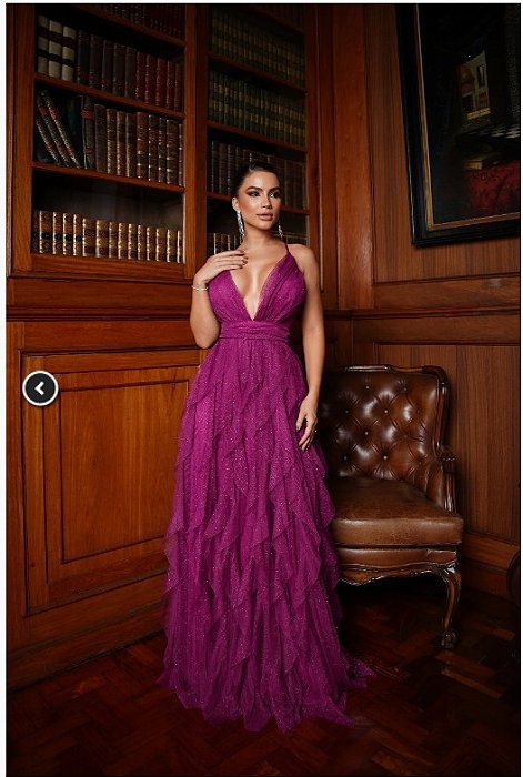 VESTIDO LONGO MICROTULLE LUREX CAMADAS VERTICAIS ALÇA FINA FUCSIA