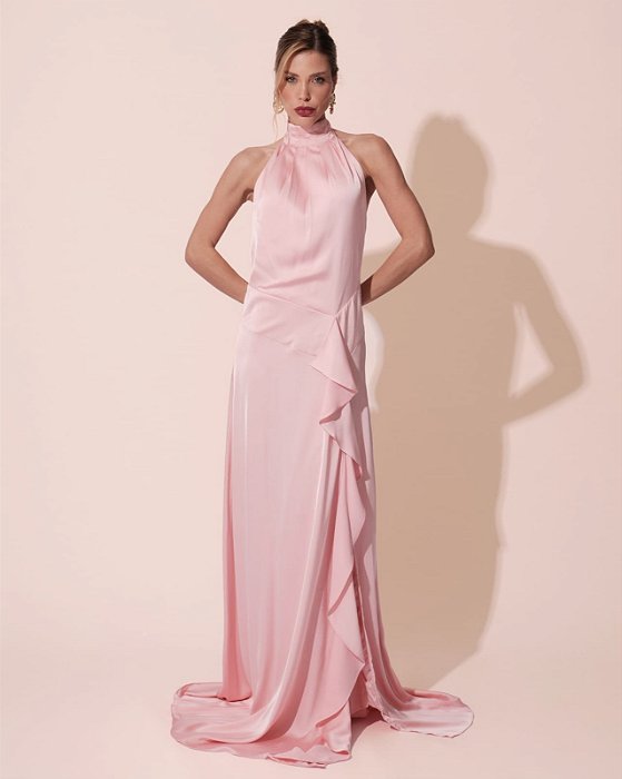 VESTIDO LONGO SEDA GOLA ALTA COM DRAPEADO DETALHE NA CINTURA COM  BABADO ROSE