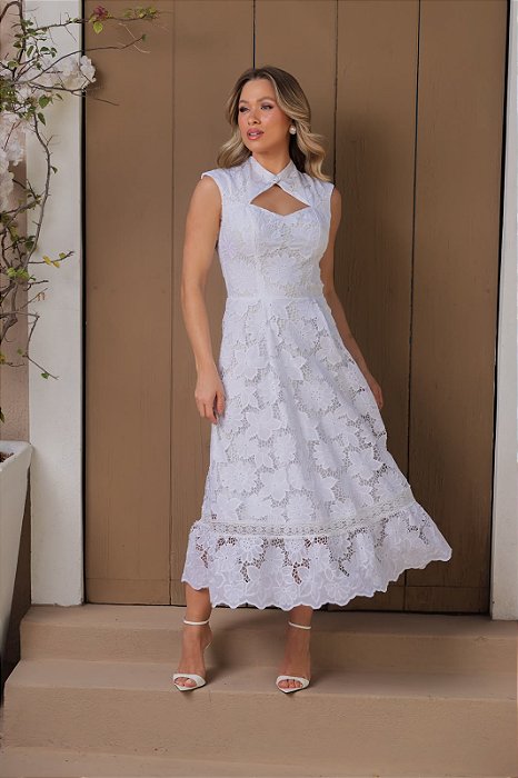 VESTIDO MIDI RENDA GUIPIR FLORAL GOLA ALTA C/ RECORTE COMPRIMENTO FLUIDO BRANCO