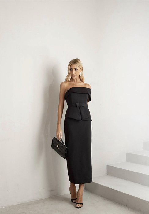 VESTIDO TOMARA QUE CAIA DETALHE BUSTO DETALHE PEPLUM NA CINTURA PRETO