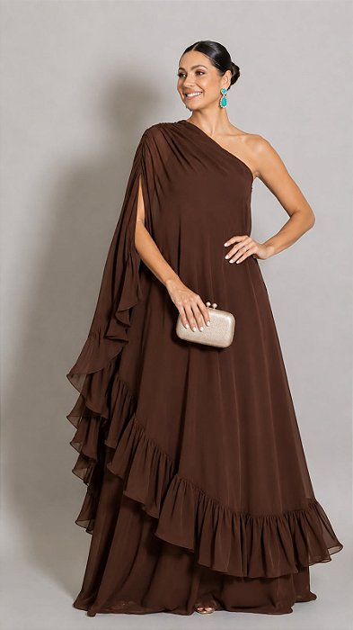 VESTIDO LONGO CREPE DE SEDA OMBRO SÓ C/ FLOR REMOVÍVEL C/ CAPA SOBREPOSTA C/ BABADOS BARRA MARROM