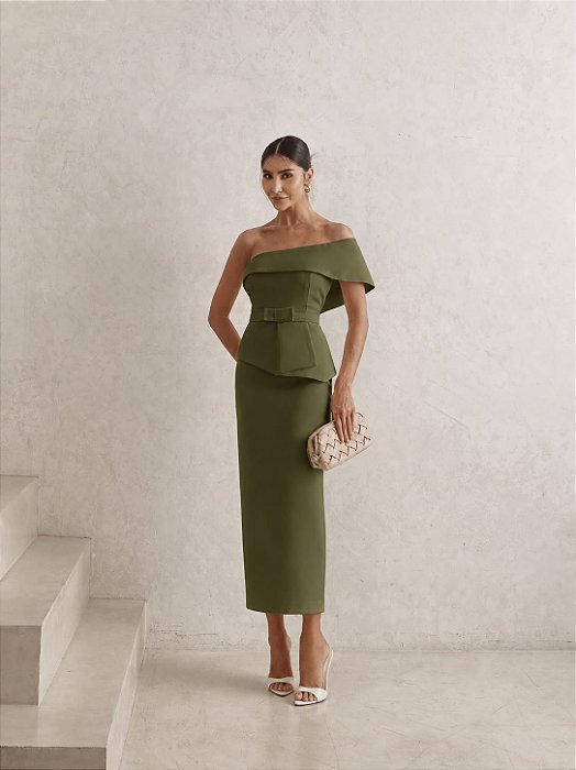 VESTIDO OMBRO SÓ DETALHE PEPLUM NA CINTURA COM CINTO VERDE OLIVA