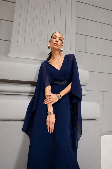 VESTIDO LONGO CHIFFON MANGA CAPA BORDADO NA CINTURA AZUL MARINHO