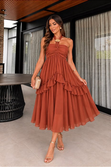 VESTIDO MIDI CREPE DE SEDA BUSTO DRAPEADO TOMARA QUE CAIA C/ AMARRAÇÃO NO PESCOÇO TERRACOTA