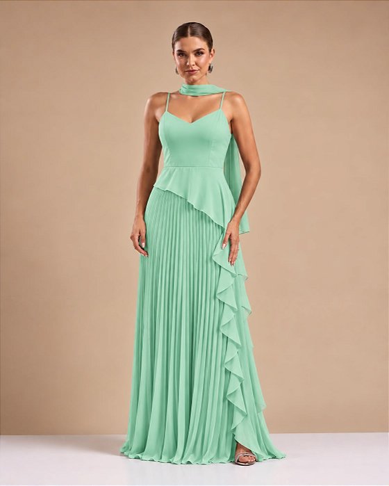 VESTIDO LONGO CHIFFON ALÇA FINA DECOTE V PEPLUM ASSIMÉTRICO CINTURA SAIA PLISSADA VERDE MENTA