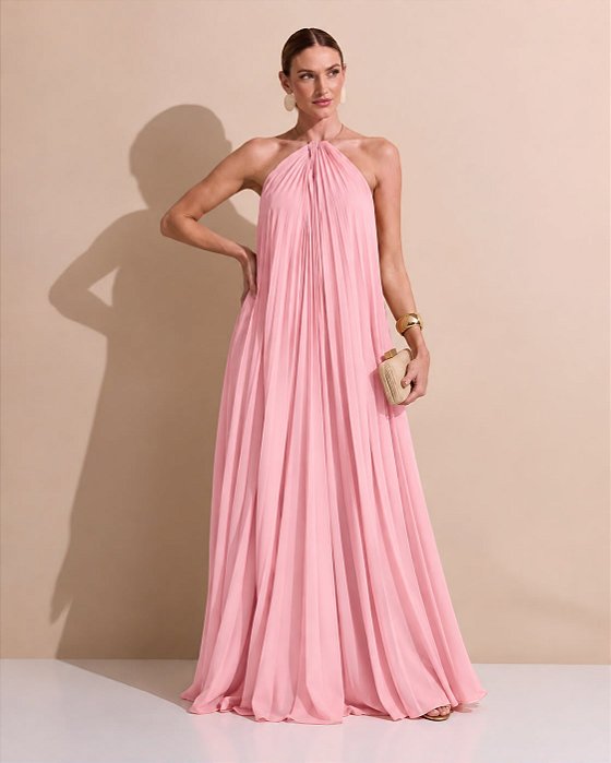 VESTIDO LONGO CREPE DE SEDA FRENTE ÚNICA GOLA C/ ARGOLA METÁLICA COMPRIMENTO PLISSADO ROSA BEBE