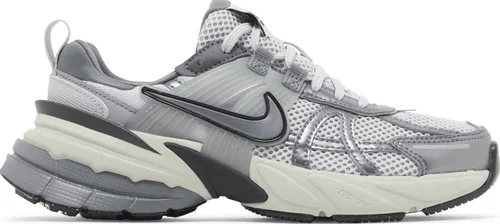 NIKE V2K RUN PURE PLATINUM WOLF GREY