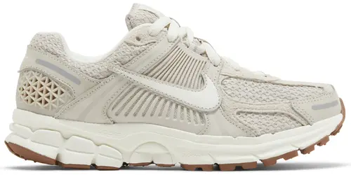 NIKE AIR ZOOM VOMERO 5 ' VOMERO SAIL LIGHT OREWOOD BROWN '