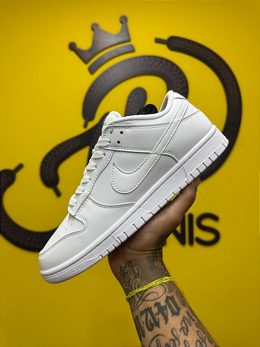 Nike Dunk Low Triple White - A PRONTA ENTREGA