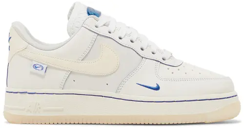 NIKE AIR FORCE 1 07' LX WORLDWIDE PACK - SAIL GAME ROYAL