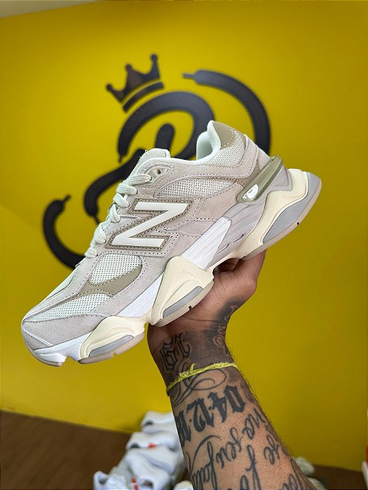 New Balance 9060 Sea Salt Brown - A PRONTA ENTREGA