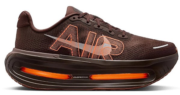 NIKE VOMERO PREMIUM CINNAMON X RENEGADE